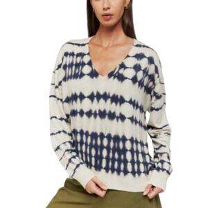 WISPR by Brodie Tie Dye Sweater Pullover Womens XS Cream Navy Blue V-Neck Cotton